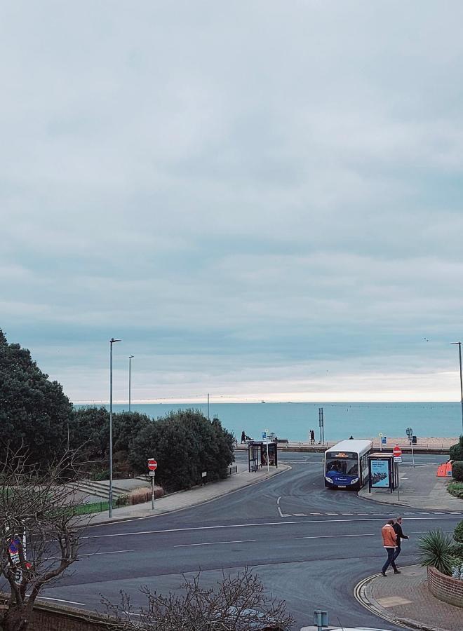 Inn By The Sea, Portsmouth Extérieur photo
