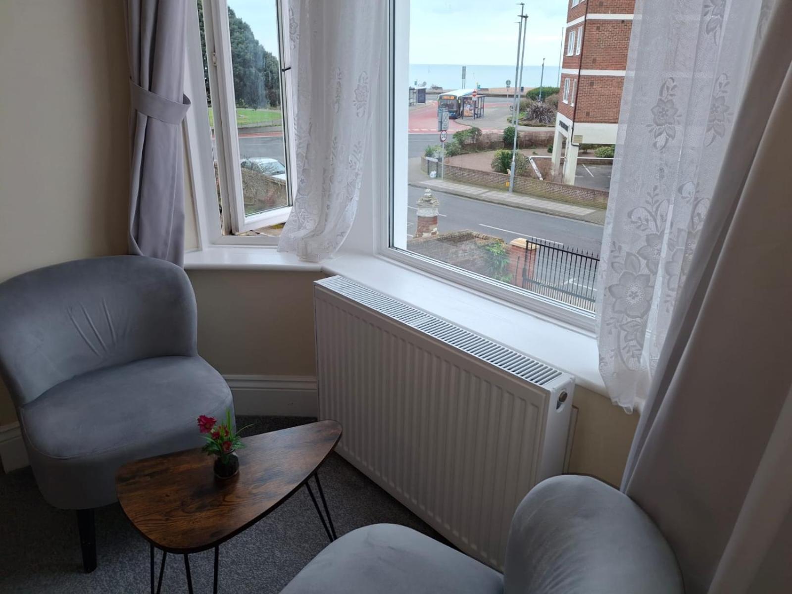 Inn By The Sea, Portsmouth Extérieur photo